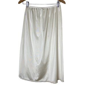Vintage Ivory Nylon Lace Trimmed Hem 28 Inch Long Half Slip Size M USA Made